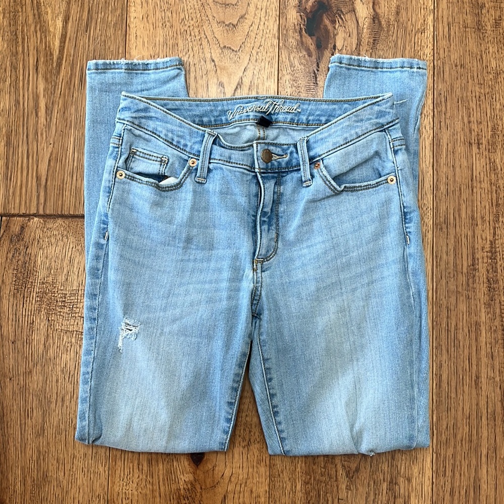 Universal Thread Ripped Skinny Jeans - Picture 2 of 8